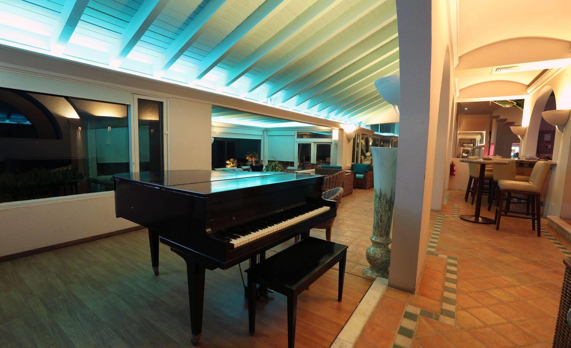 Hotel Las Rosas & Spa Ensenada Eksteriør bilde