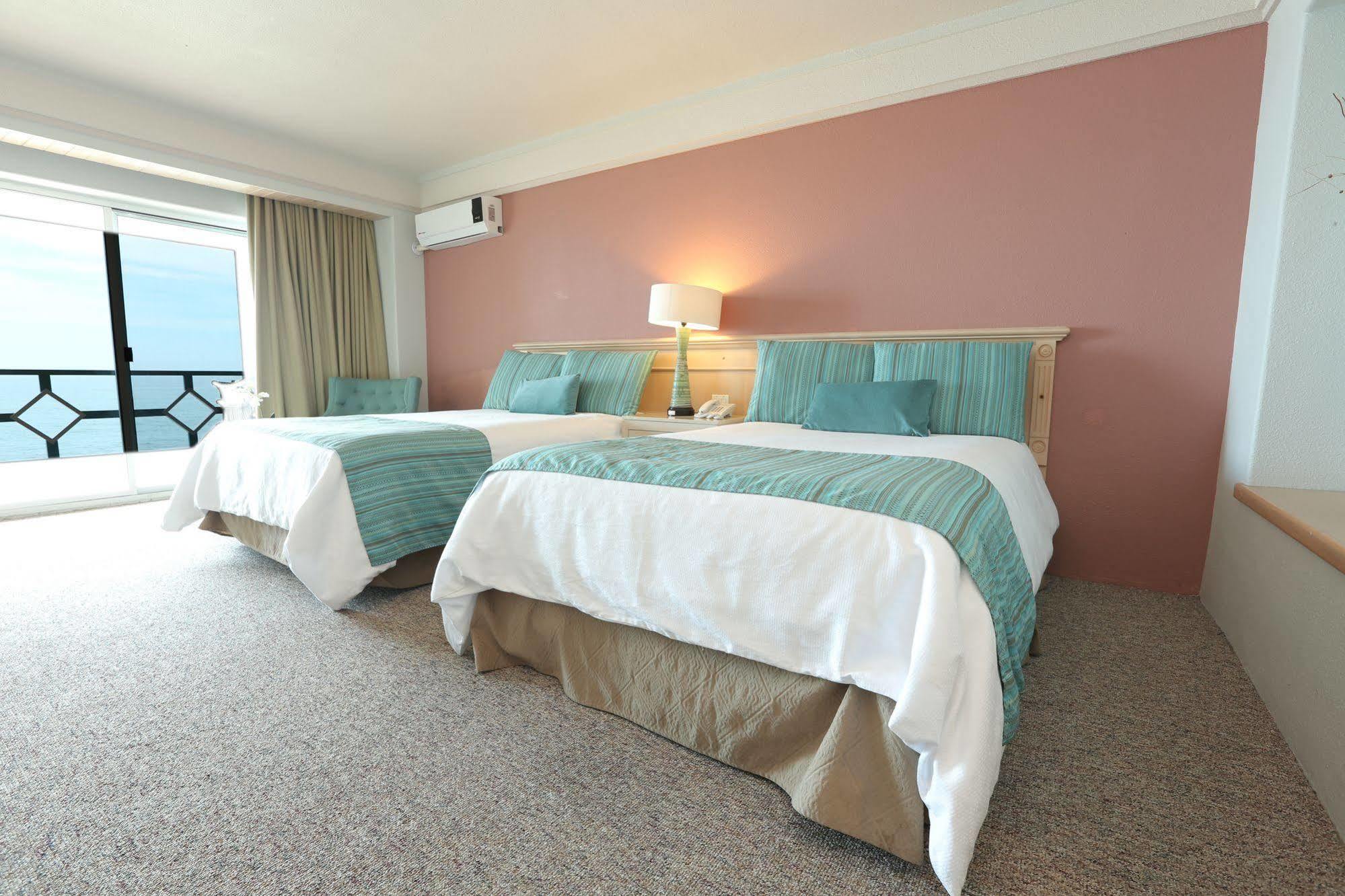 Hotel Las Rosas & Spa Ensenada Eksteriør bilde
